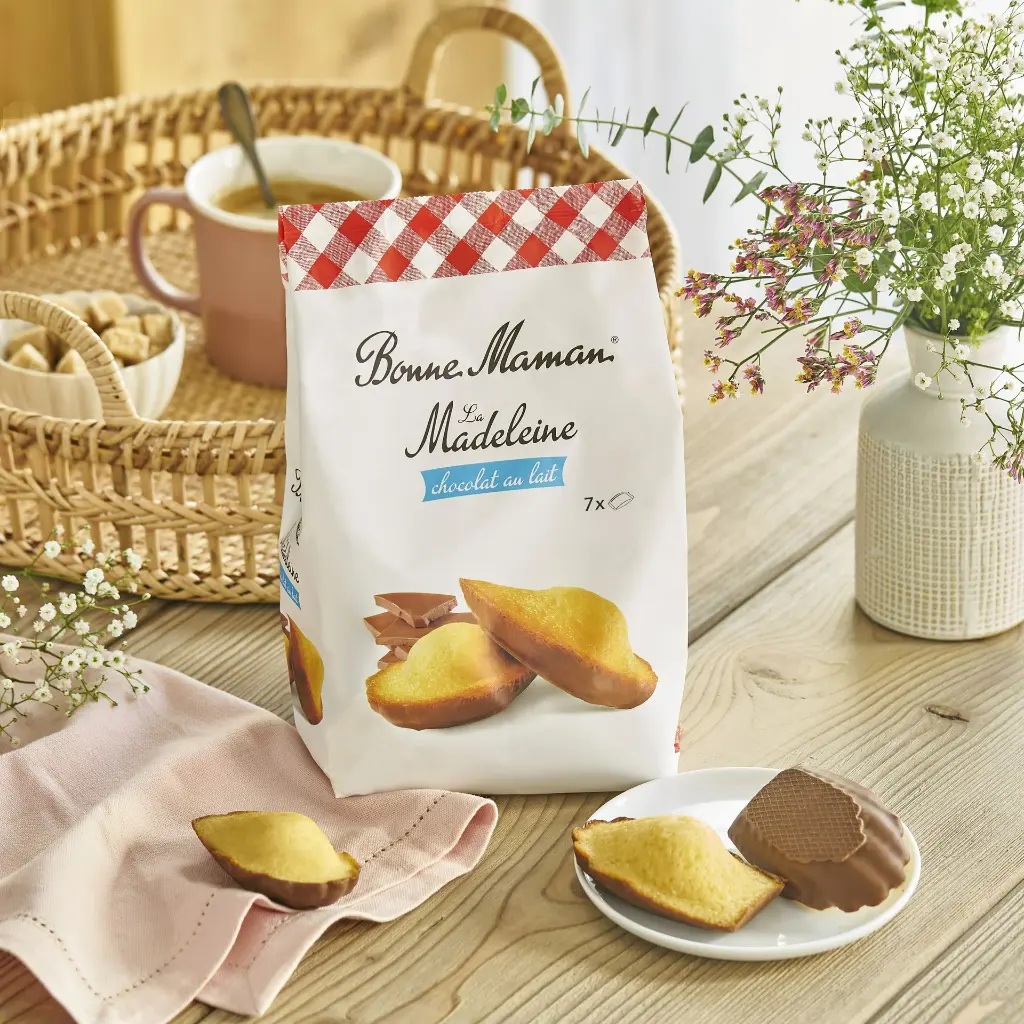 MADELEINE_CHOCOLAT_LAIT-carré-export.webp